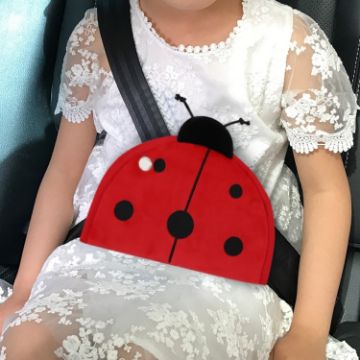 Picture of Car Child Seat Belt Adjusting and Fixing Device Buttons Seat Belt Anti-strangulation Shoulder Cover, Style:Flannel Fabric Ladybug