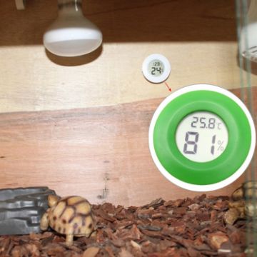 Picture of Digital Round Shaped Reptile Box Centigrade Thermometer & Hygrometer with Screen Display (Green)