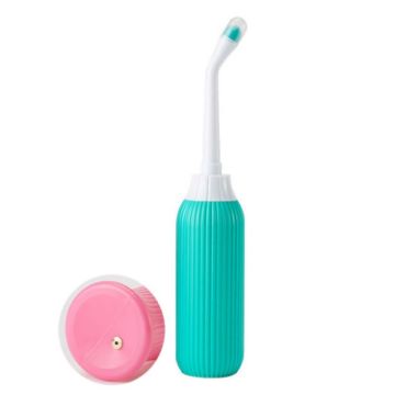 Picture of 500ml Portable Feminine Washing Instrument Handheld Sanitary Wash Bottle For Pregnant Women, Model: With Valve Green