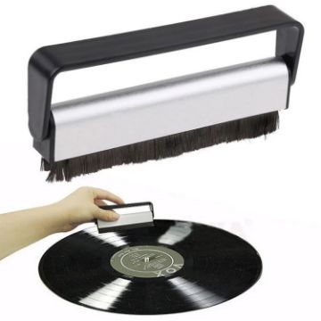 Picture of Vinyl Record Cleaning Brush Carbon Fiber Anti-Static Hanging Type Cleaning Tool