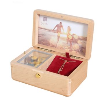 Picture of Wooden Jewelry Storage Music Box with Photo Frame Function, Spec: Maple+Necklace Flannel