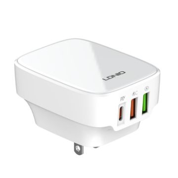 LDNIO Q334 32W Type-C + Dual USB Charger + 1m 8 Pin Data Cable - 1