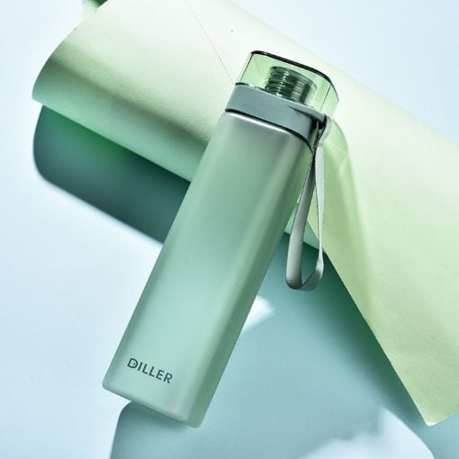 Diller D8646 Square Shape Fitness Water Bottle - Green - 1