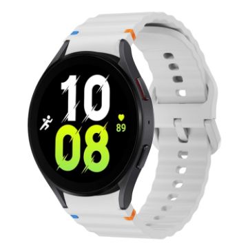Samsung Galaxy Watch 5 40/44mm Light Gray Wave Silicone Band - 1