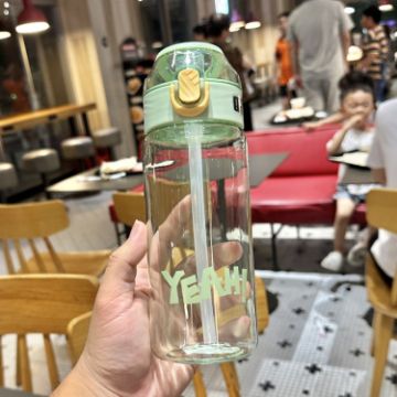 Portable 650ml Green Bouncing Straw Cup - Large Capacity, Drop Resistant - 1