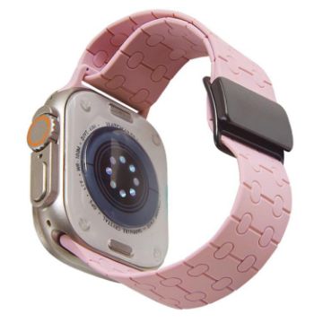 Apple Watch Band 42/41/40/38mm Magnetic Buckle Silicone Pink Sand - 1
